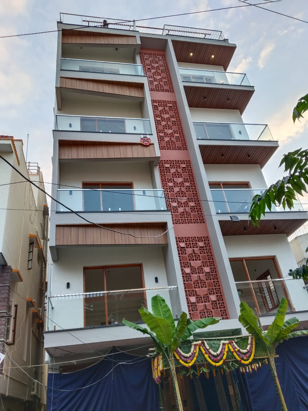 Balcony Glass Handrail Work